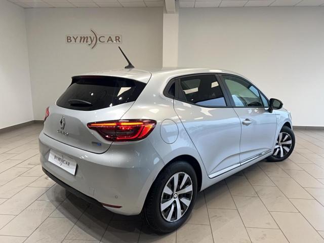 Renault Clio image 8
