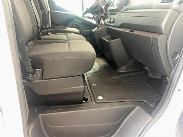 Renault Master image 6