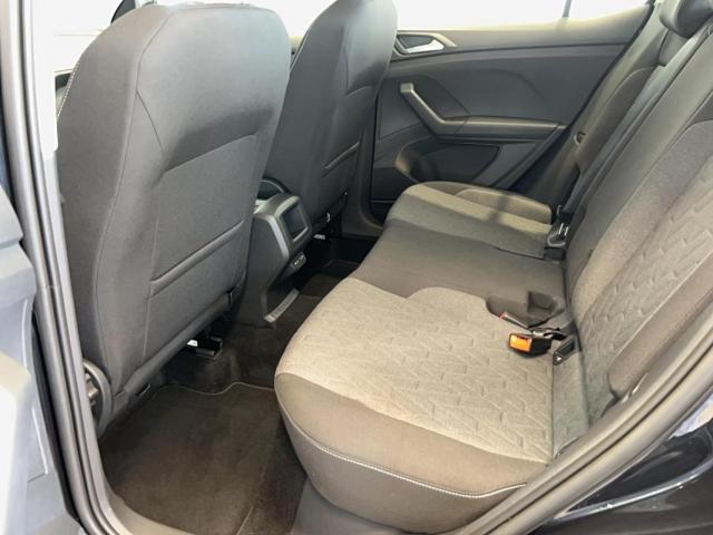 Volkswagen T-Cross image 3