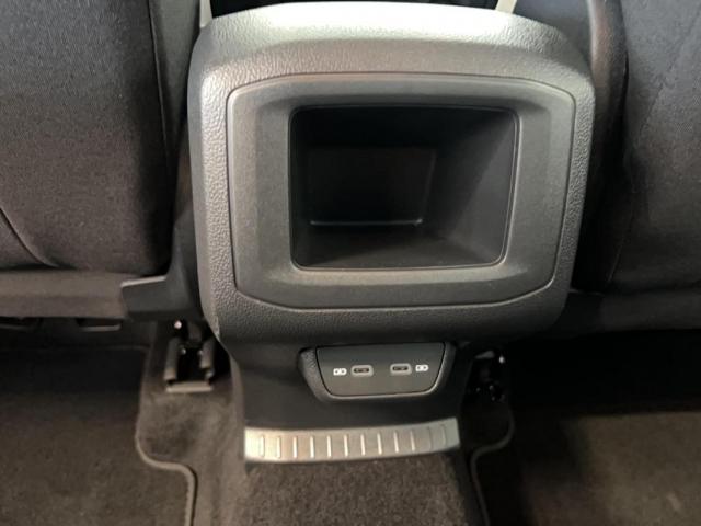 Volkswagen T-Cross image 8