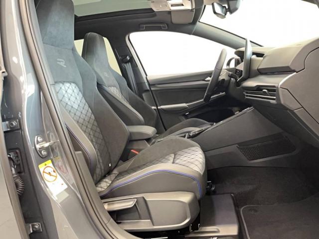 Volkswagen Golf Sw image 8