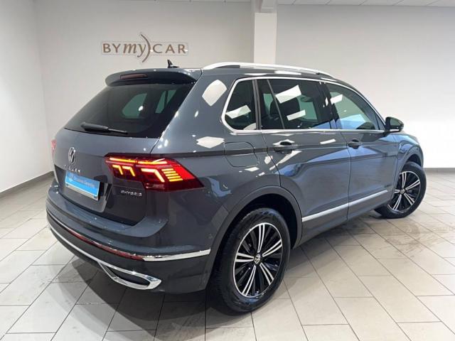 Volkswagen Tiguan image 9