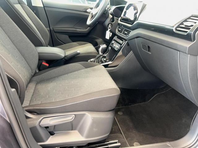Volkswagen T-Cross image 6
