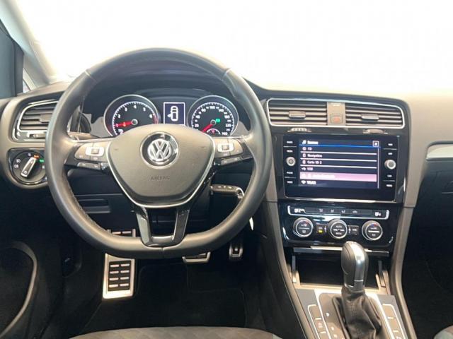 Volkswagen Golf image 1