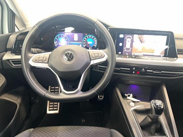 Volkswagen Golf image 2
