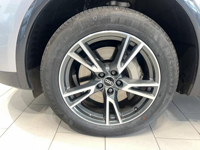 Audi Q5 image 9
