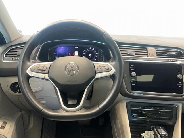 Volkswagen Tiguan image 8