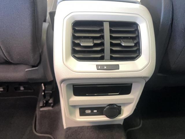 Volkswagen Tiguan image 6