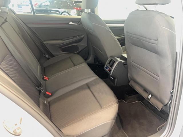 Volkswagen Golf image 7