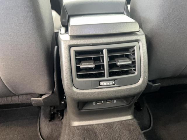Seat Leon image 4