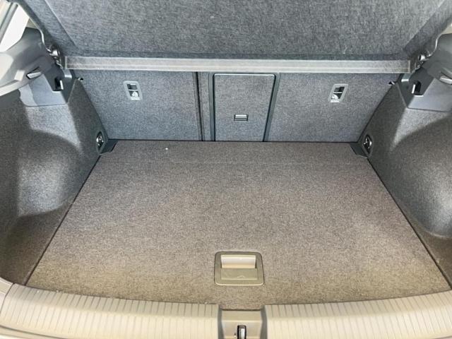 Volkswagen T-Roc image 5