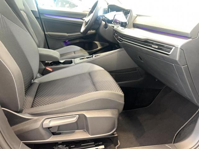 Volkswagen Golf image 8