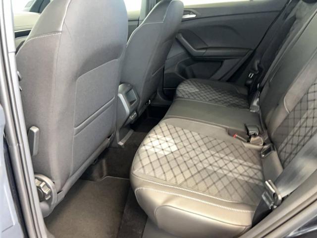 Volkswagen T-Cross image 3