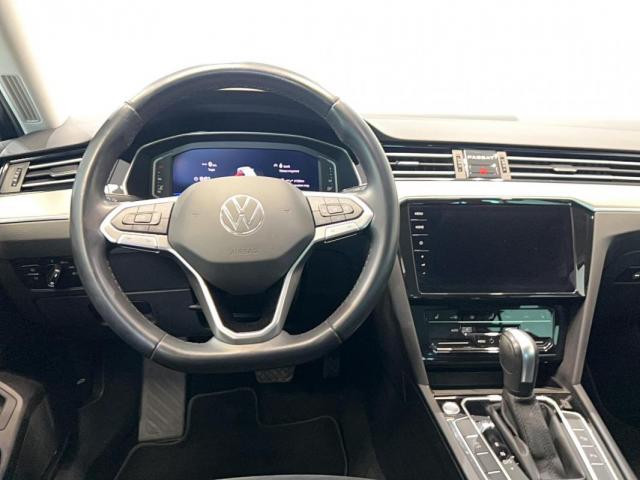 Volkswagen Passat Sw image 4