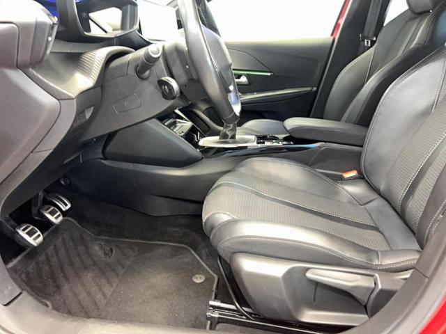 Peugeot 208 image 1