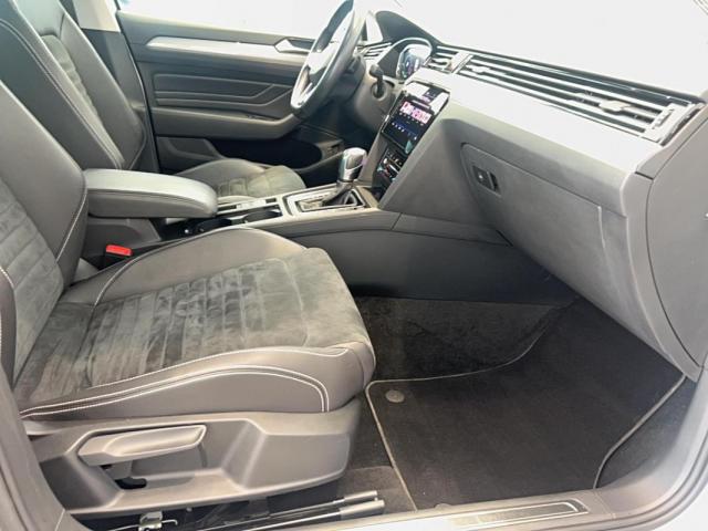 Volkswagen Passat Sw image 6
