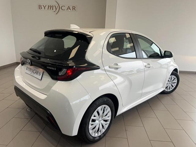 Toyota Yaris image 6
