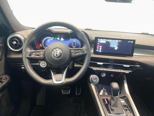 Alfa Romeo Tonale image 2