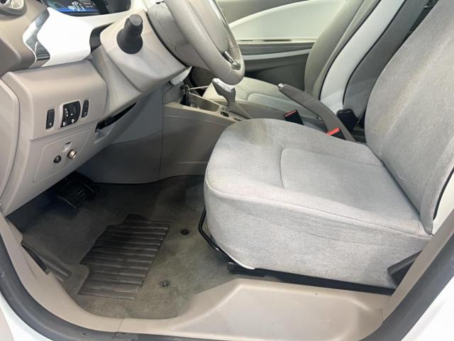 Renault Zoe image 2