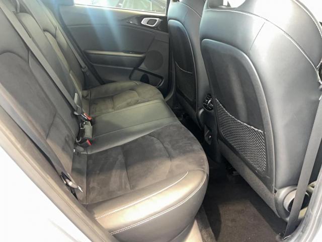 Kia Cee'D_sw image 3