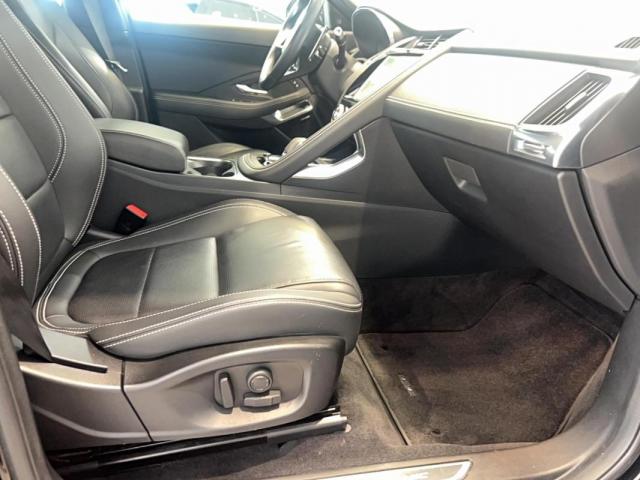 Jaguar E-Pace image 3