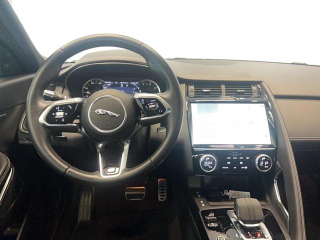 Jaguar E-Pace image 9
