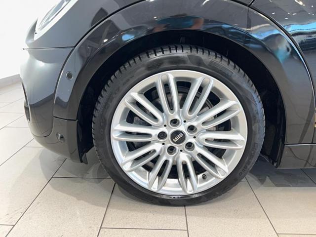 Mini Cabrio image 8