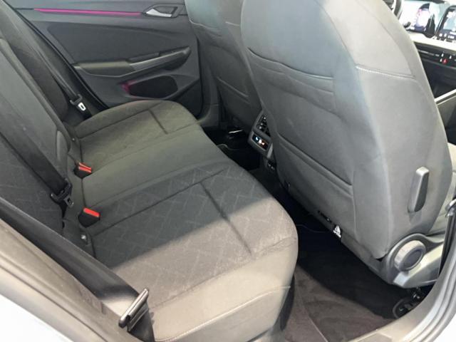 Volkswagen Golf image 7