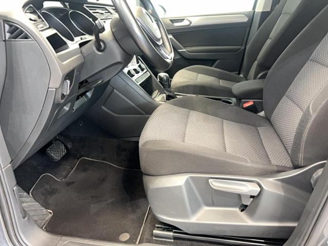 Volkswagen Touran image 7