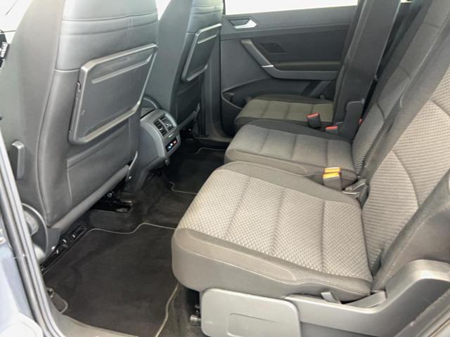 Volkswagen Touran image 9