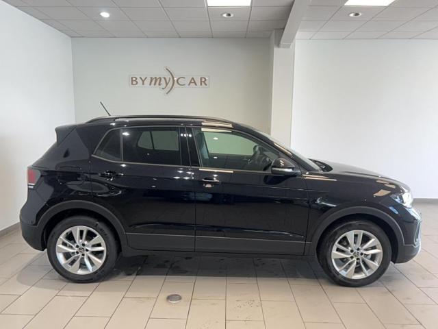 Volkswagen T-Cross image 1
