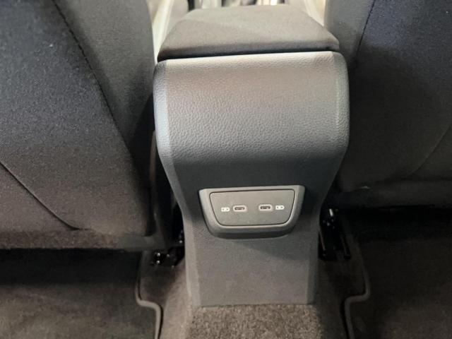 Volkswagen Polo image 8