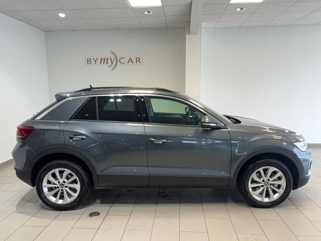 Volkswagen T-Roc image 8