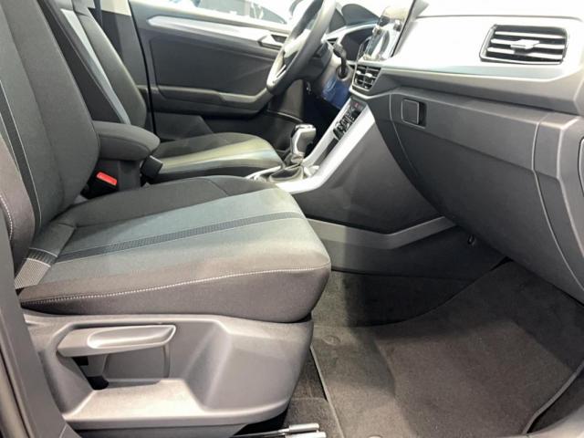 Volkswagen T-Roc image 6