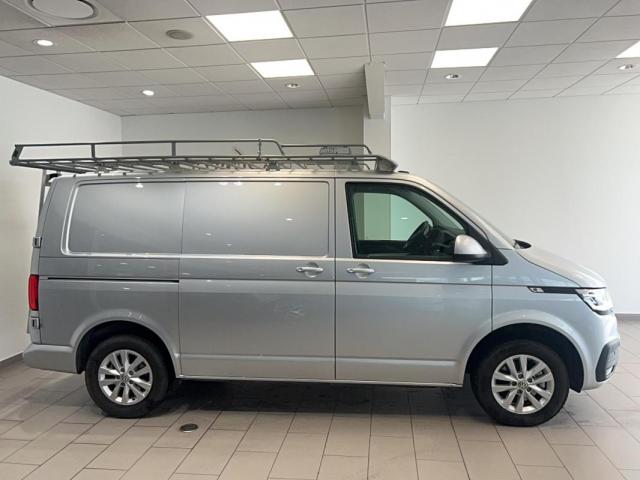 Volkswagen Transporter image 5