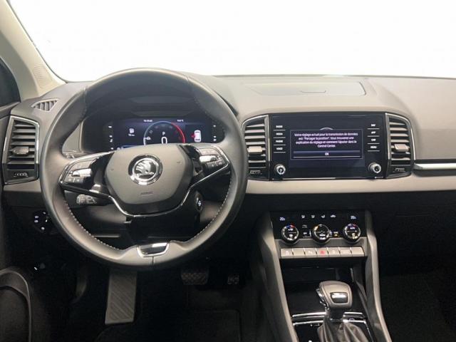 Skoda Karoq image 8