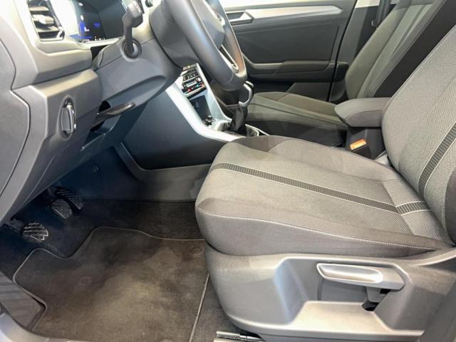 Volkswagen T-Roc image 4