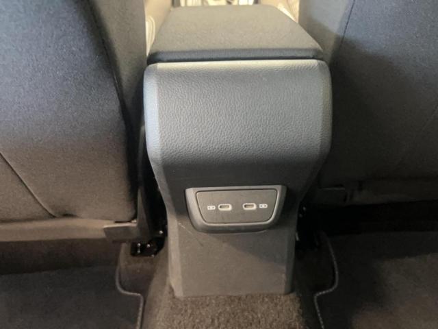 Volkswagen Taigo image 9