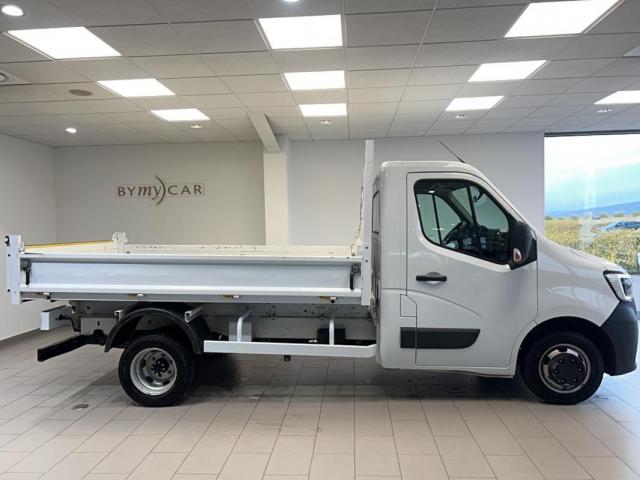 Renault Master image 1