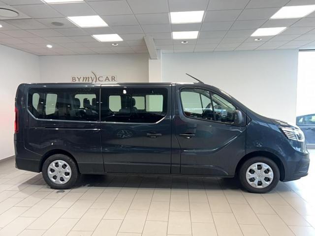 Renault Trafic image 2