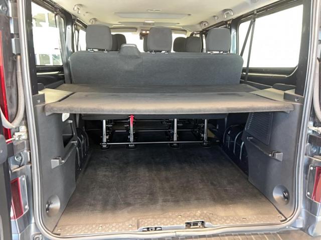 Renault Trafic image 3