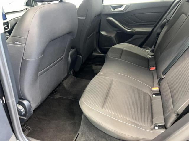 Ford Focus image 5