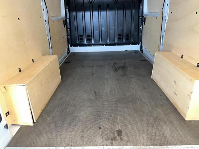 Renault Master image 3