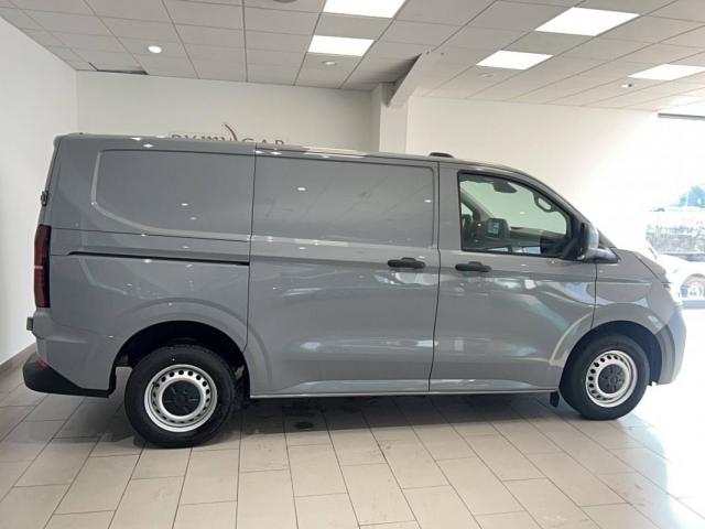 Volkswagen Transporter image 4