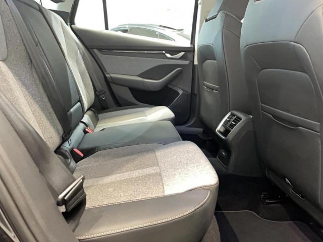 Skoda Octavia image 8