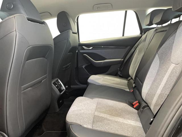 Skoda Octavia image 7