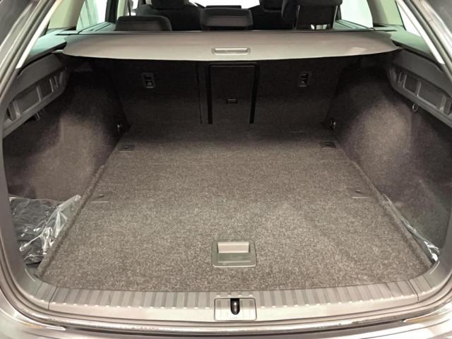 Skoda Octavia image 9