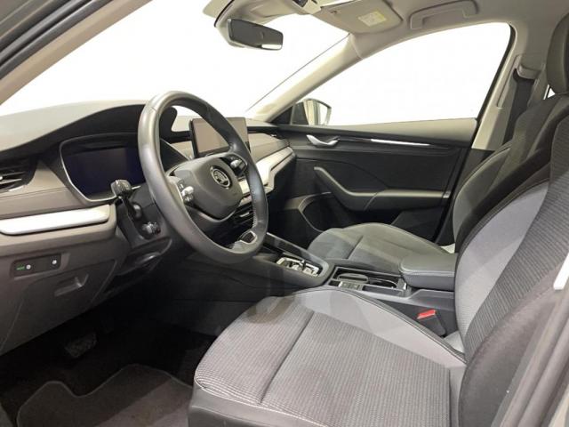 Skoda Octavia image 5