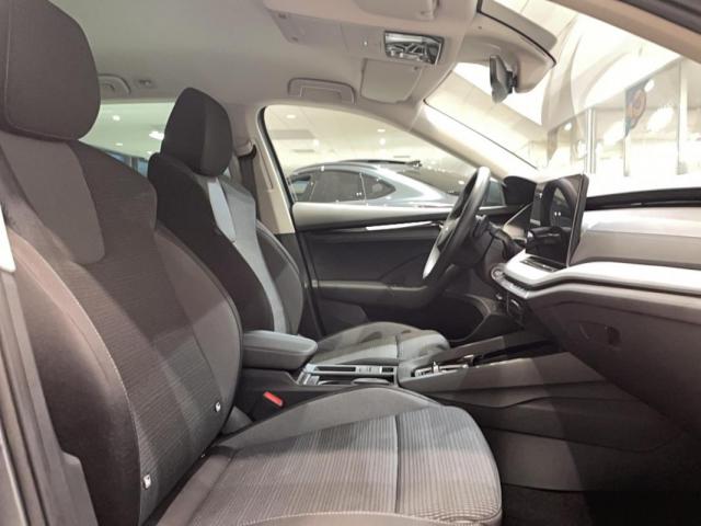 Skoda Octavia image 2