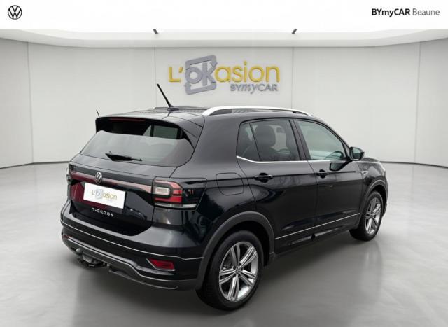 Volkswagen T-Cross image 3